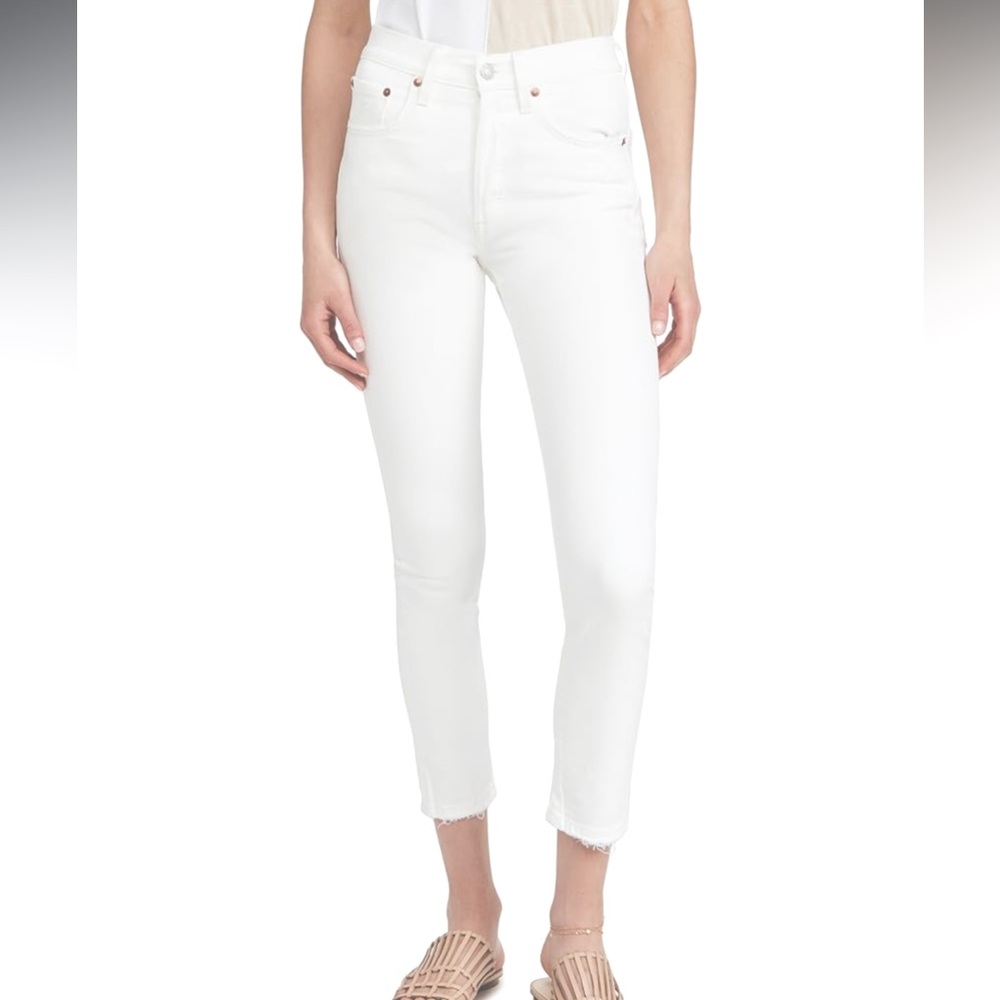 Levi’s Women’s Premium 501 S Skinny Jeans with raw edges